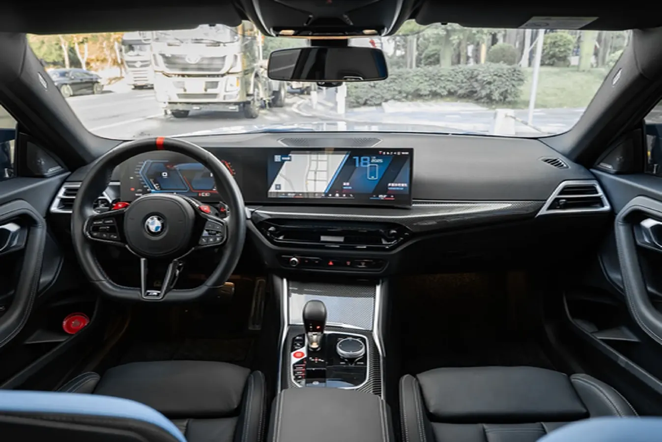 2023 BMW M2 3.0T 460HP L6 8AT,autocango,china used car exporter,china ev exporter,chinese used car exporter,chinese used ev exporter