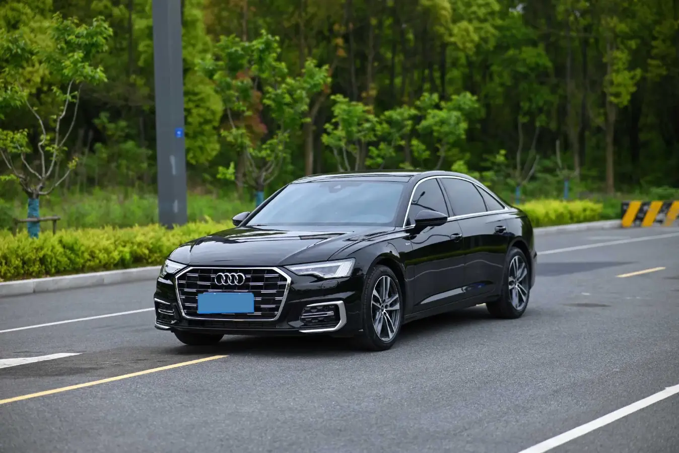 2023 Audi A6L 2.0T 190HP L4 7DCT