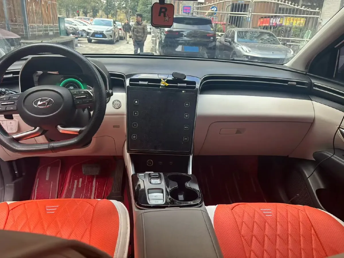 2021 Hyundai Tucson 1.5T 200HP L4 7DCT,autocango,china used car exporter,china ev exporter,chinese used car exporter,chinese used ev exporter