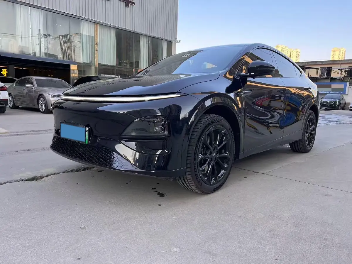 2025 Xpeng G6 BEV 68.5KWH