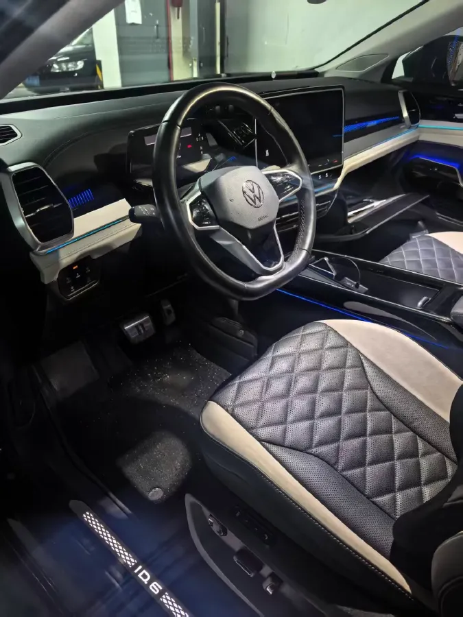 2022 ARCFOX αT BEV 94.5KWH,autocango,china used car exporter,china ev exporter,chinese used car exporter,chinese used ev exporter