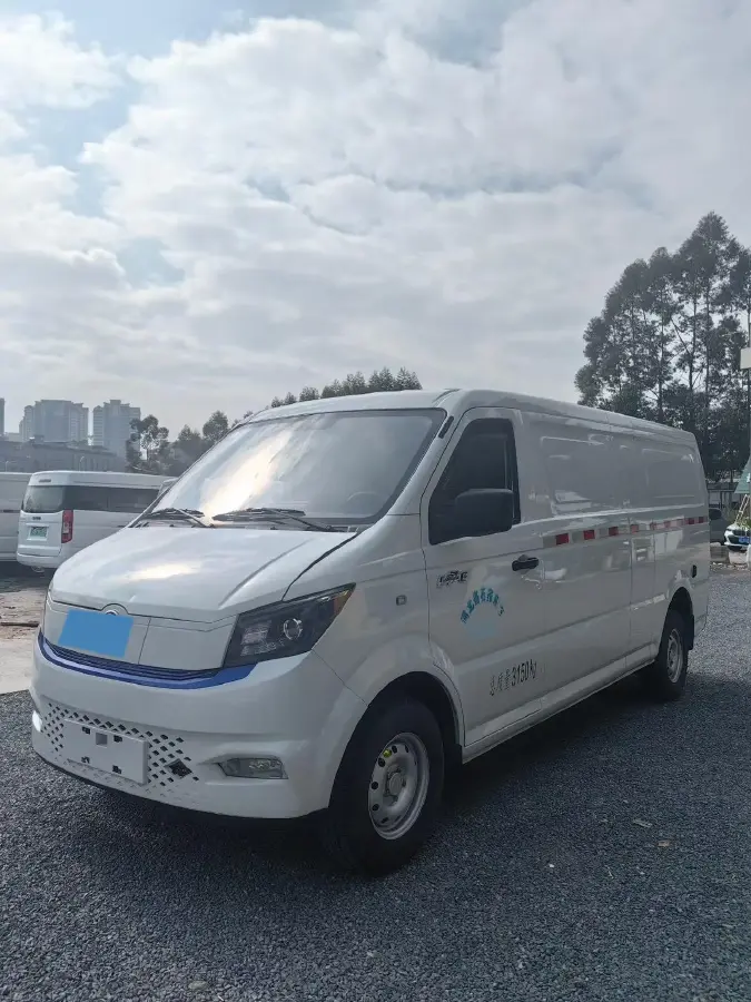 2023 Foton Elf E7 BEV 95HP BEV 41.86KWH