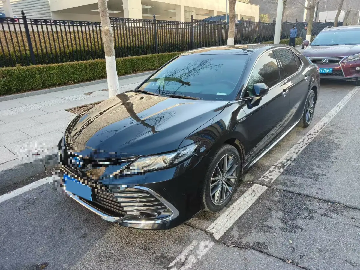 2023 Toyota Camry 2.5L 178HP L4 E-CVT Hybrid