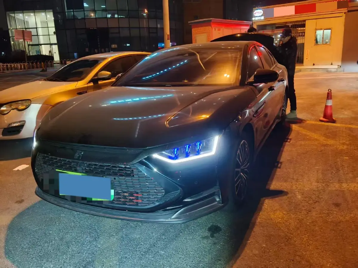 2020 WEY VV7 2.0T 227HP L4 7DCT PHEV