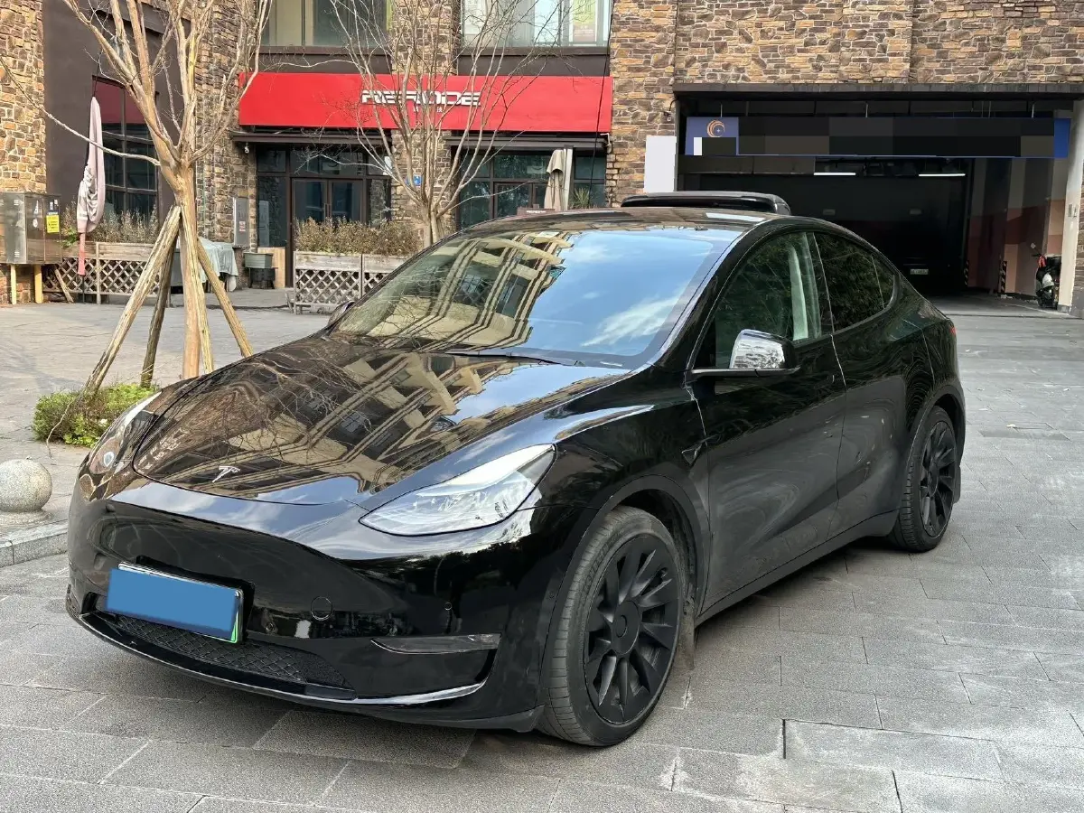 2021 Tesla Model Y BEV 60KWH
