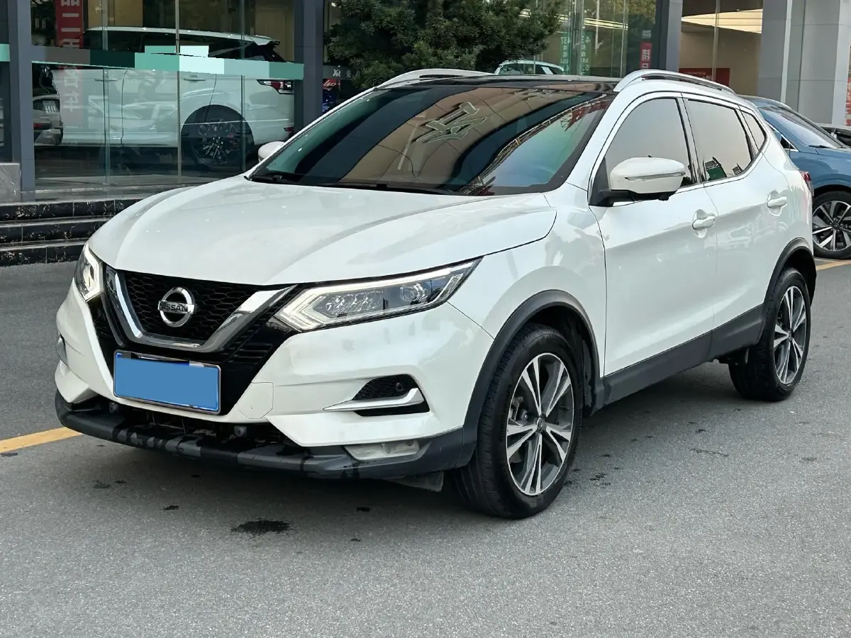 2022 Nissan Qashqai 2.0L 151HP L4 CVT