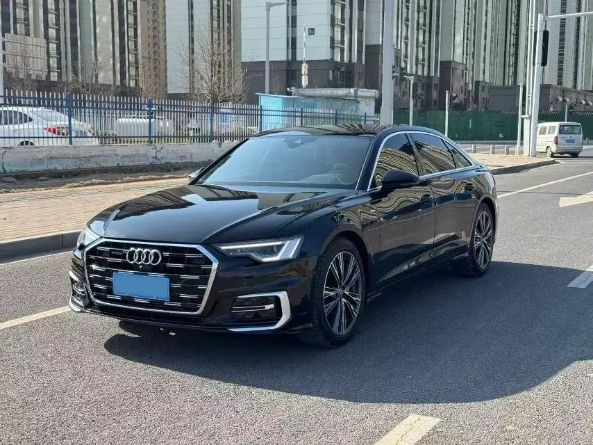 2021 Audi A6L 2.0T 224HP L4 7DCT
