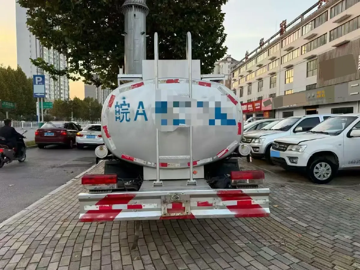 2020 BaoJun RS-3 1.5L 99HP L4 6MT,autocango,china used car exporter,china ev exporter,chinese used car exporter,chinese used ev exporter