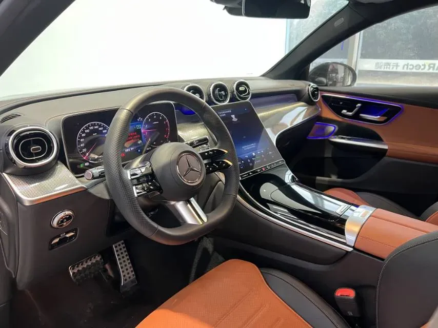 2024 Mercedes-Benz GLC Coupe 2.0T 204HP L4 9AT,autocango,china used car exporter,china ev exporter,chinese used car exporter,chinese used ev exporter