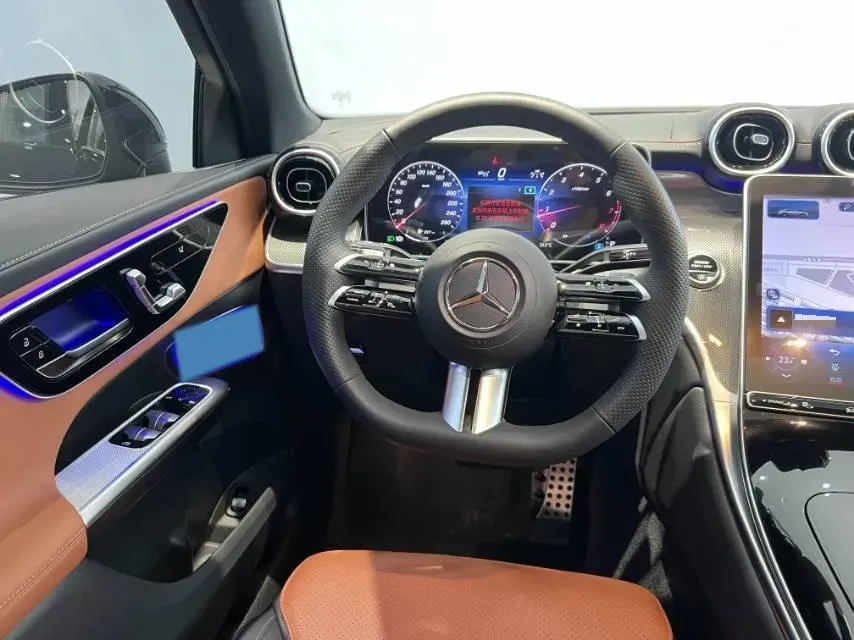 2024 Mercedes-Benz GLC Coupe 2.0T 204HP L4 9AT,autocango,china used car exporter,china ev exporter,chinese used car exporter,chinese used ev exporter