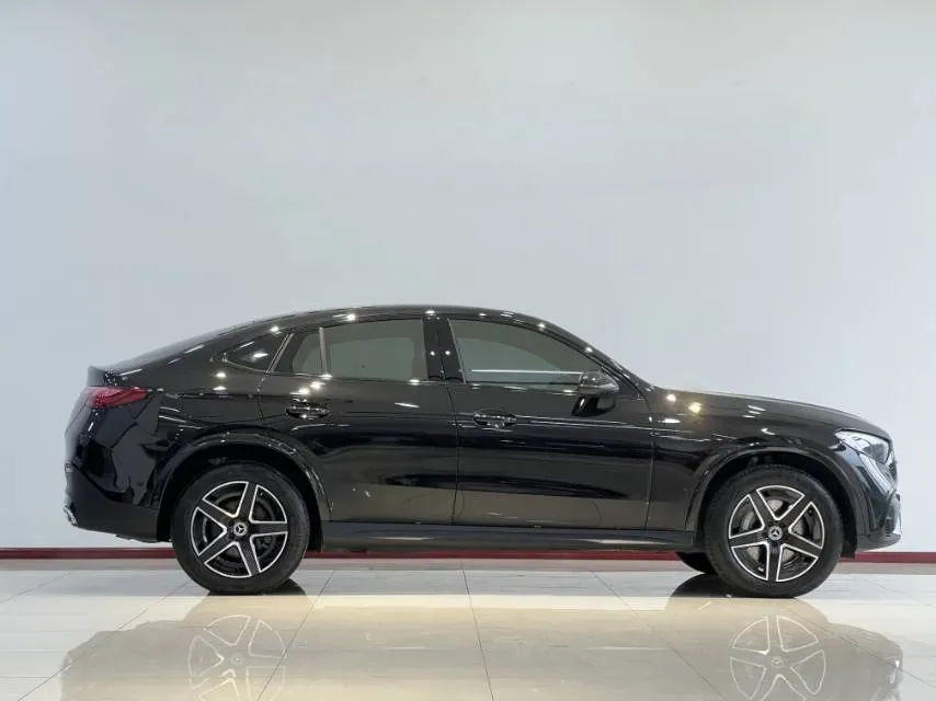 2024 Mercedes-Benz GLC Coupe 2.0T 204HP L4 9AT,autocango,china used car exporter,china ev exporter,chinese used car exporter,chinese used ev exporter