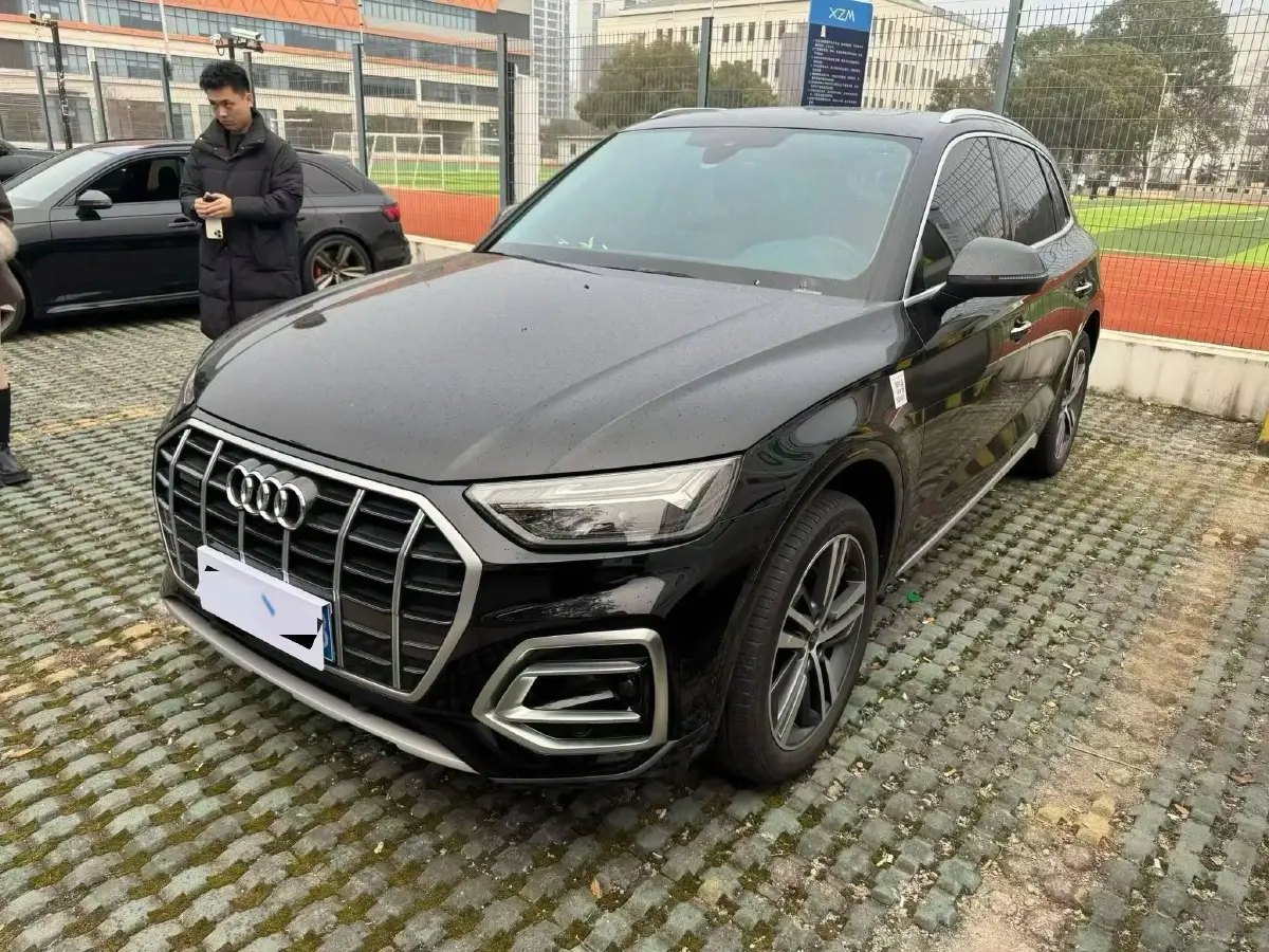 2023 Audi Q5L 2.0T 190HP L4 7DCT
