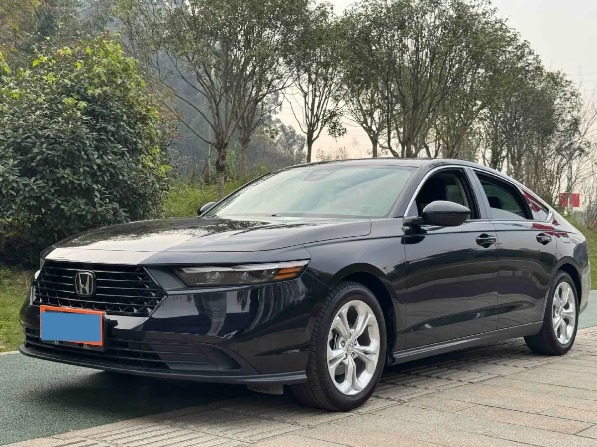 2023 Honda Accord 1.5T 192HP L4 CVT