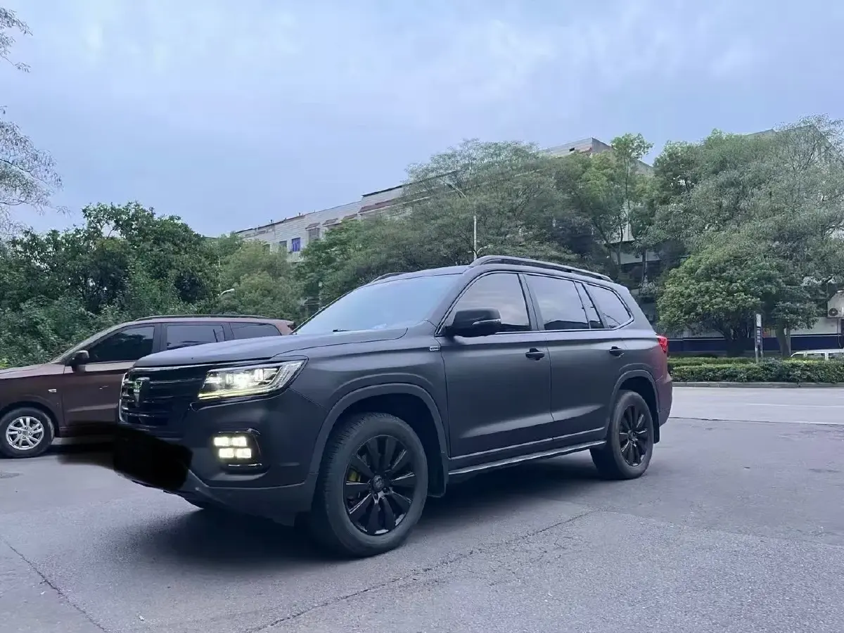 2019 Roewe RX8 2.0T 222HP L4 6AT