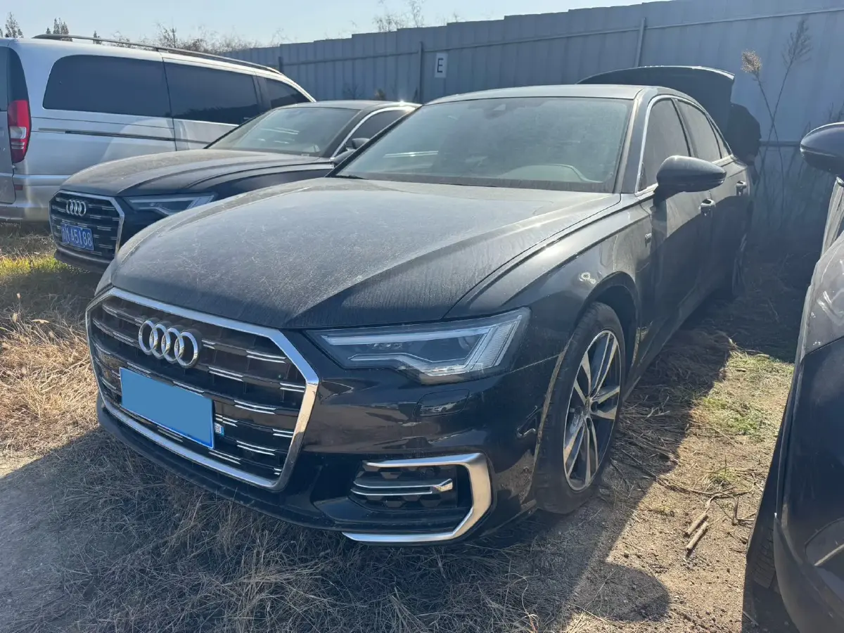 2024 Audi A6L 2.0T 190HP L4 7DCT