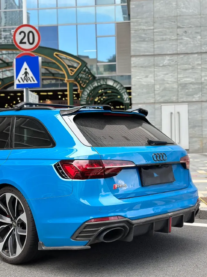 2021 Audi RS 4 2.9T 450HP V6 8AT,autocango,china used car exporter,china ev exporter,chinese used car exporter,chinese used ev exporter