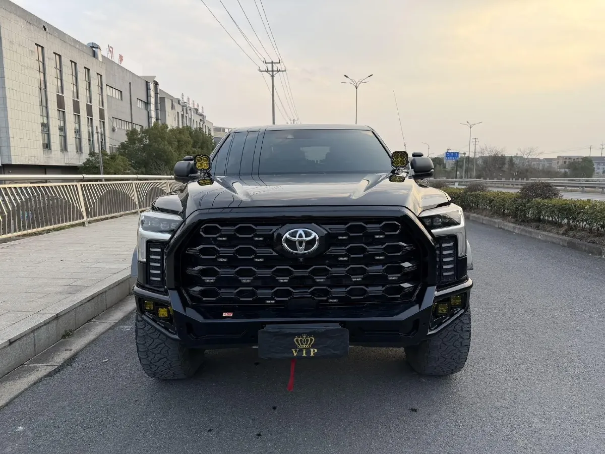 2022 Tank 300 2.0T 227HP L4 8AT,autocango,china used car exporter,china ev exporter,chinese used car exporter,chinese used ev exporter