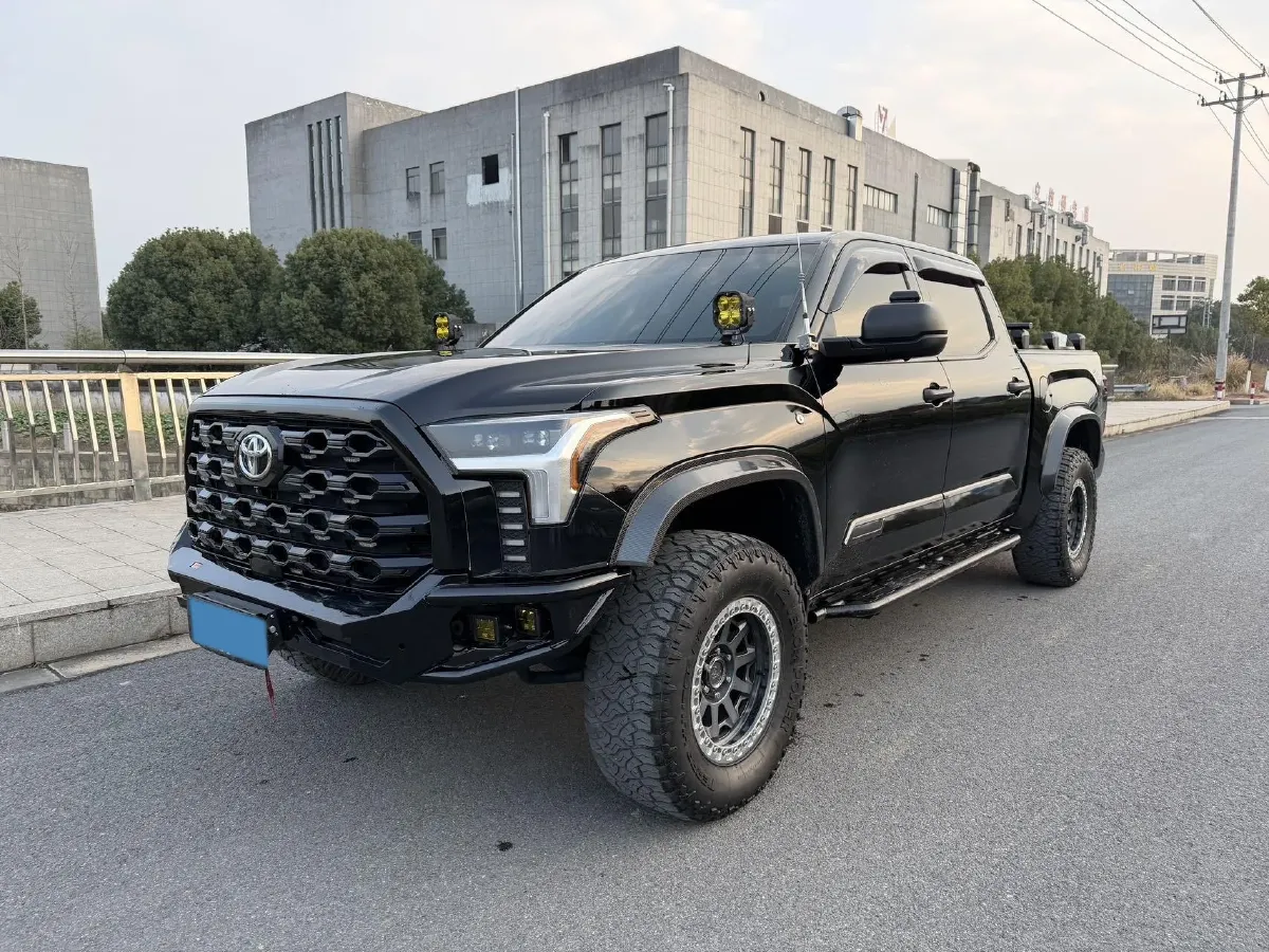 2022 Tank 300 2.0T 227HP L4 8AT,autocango,china used car exporter,china ev exporter,chinese used car exporter,chinese used ev exporter