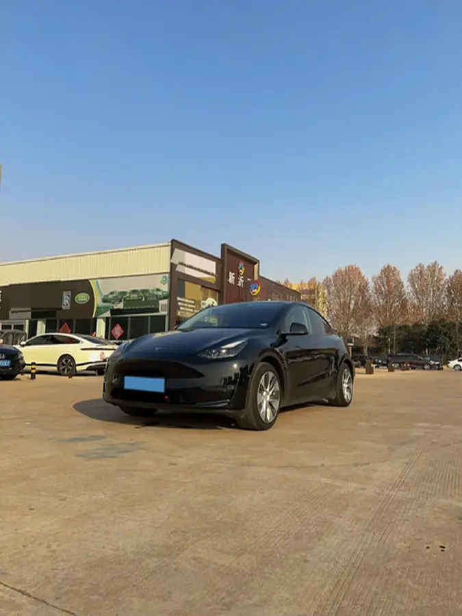 2021 Tesla Model Y BEV 60KWH