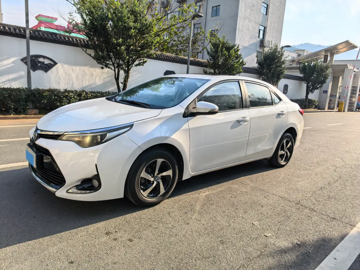 2017 Toyota Levin 1.2T 116HP L4 CVT