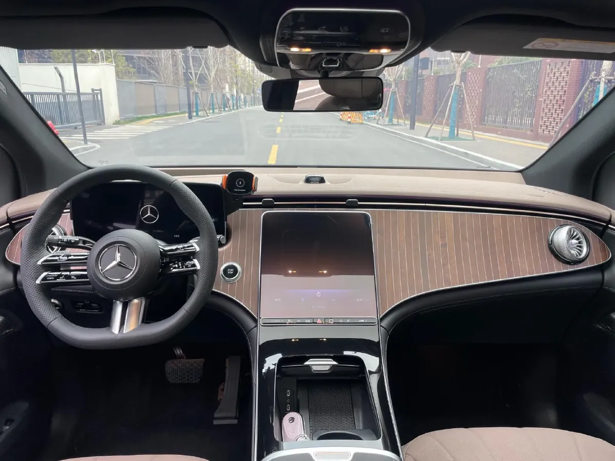 2024 Mercedes-Benz EQE SUV BEV 93.2KWH,autocango,china used car exporter,china ev exporter,chinese used car exporter,chinese used ev exporter