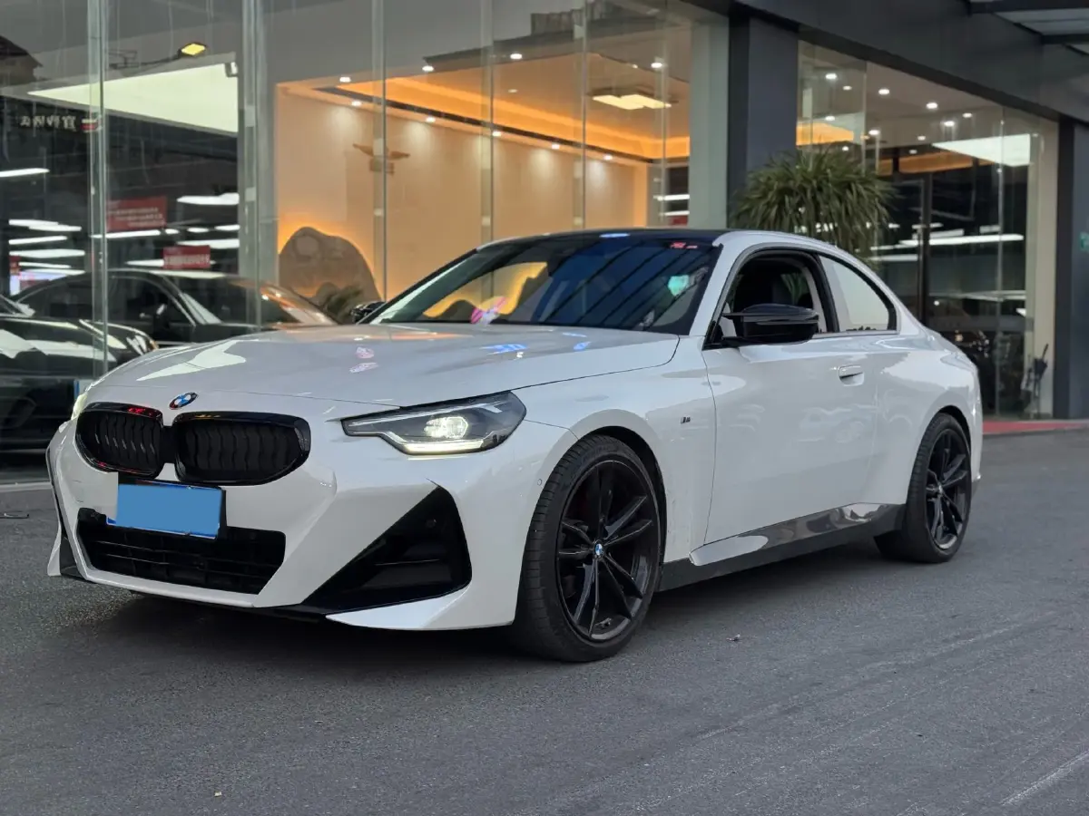 2022 BMW 2 Series 2.0T 184HP L4 8AT