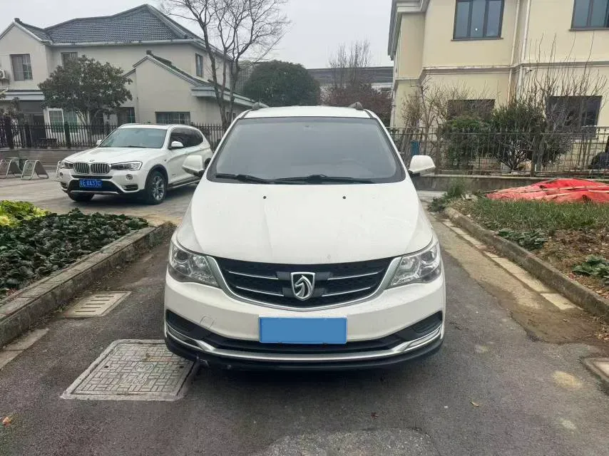 2020 WuLing 730 1.5L 105HP L4 6MT,autocango,china used car exporter,china ev exporter,chinese used car exporter,chinese used ev exporter
