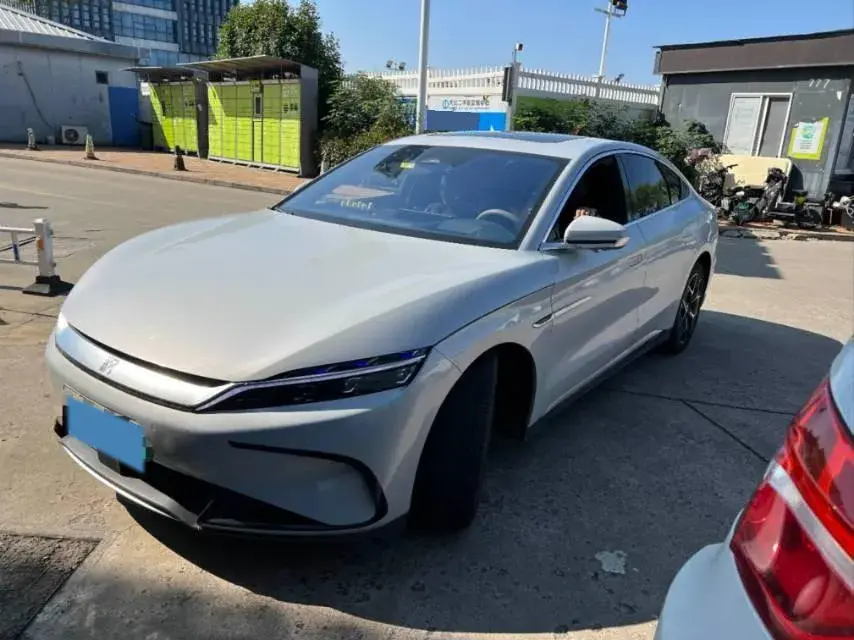 2024 BYD Han BEV 60.48KWH