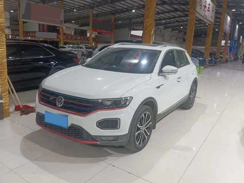 2019 Volkswagen T-Roc 1.4T 150HP L4 7DCT
