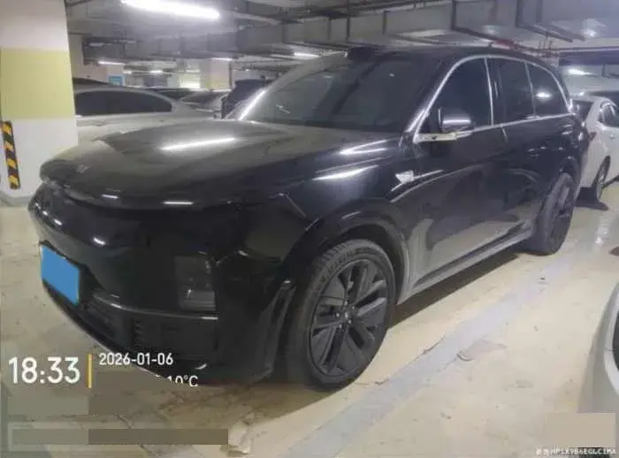 2024 Toyota Granvia 2.5L 189HP L4 E-CVT Hybrid