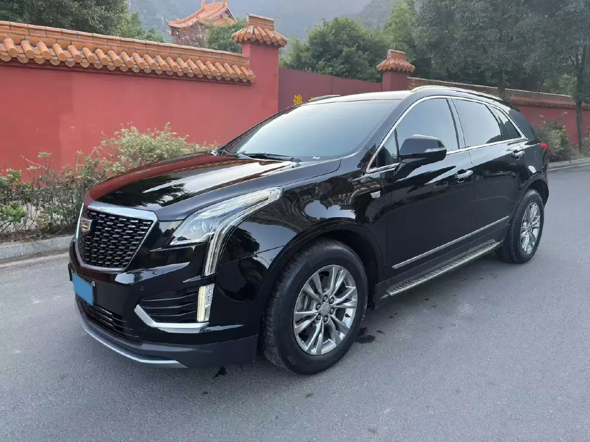 2020 Cadillac XT5 2.0T 241HP L4 9AT