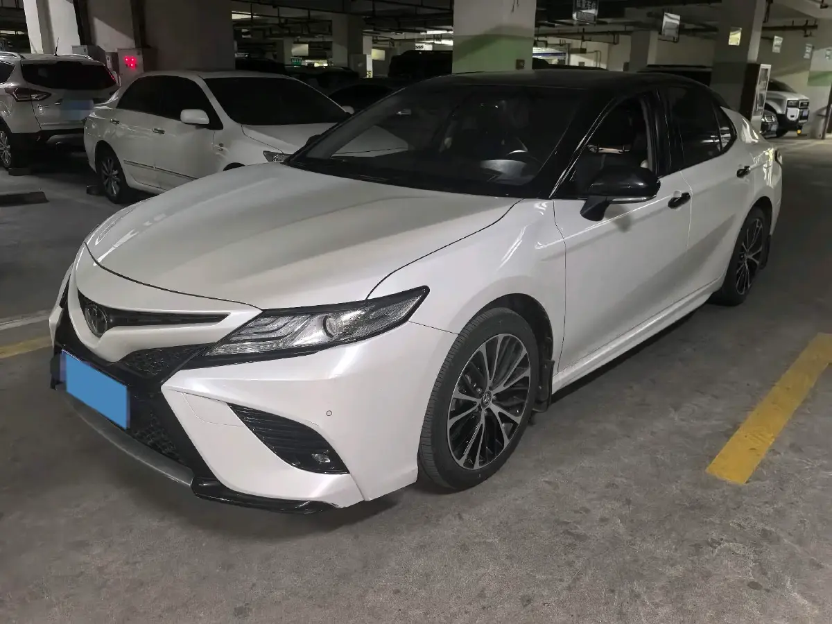 2019 Toyota Camry 2.0L 178HP L4 CVT