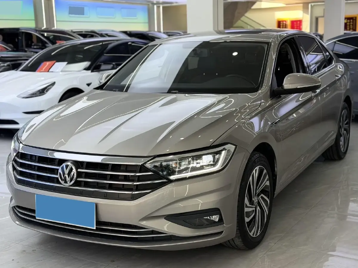 2021 Volkswagen Sagitar 1.4T 150HP L4 7DCT