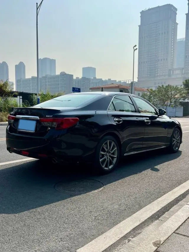 2013 Toyota Reiz 2.5L 193HP V6 6AT,autocango,china used car exporter,china ev exporter,chinese used car exporter,chinese used ev exporter