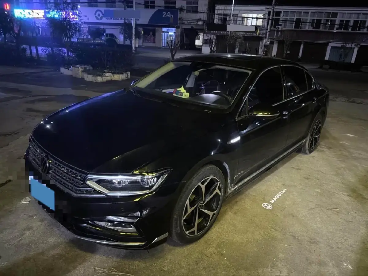 2023 Volkswagen Magotan 2.0T 186HP L4 7DCT