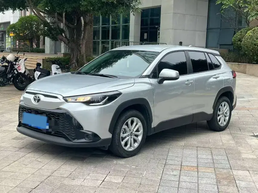 2023 Toyota Frontlander 2.0L 171HP L4 CVT