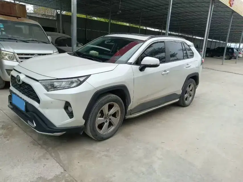 2022 Toyota RAV4 2.0L 171HP L4 CVT