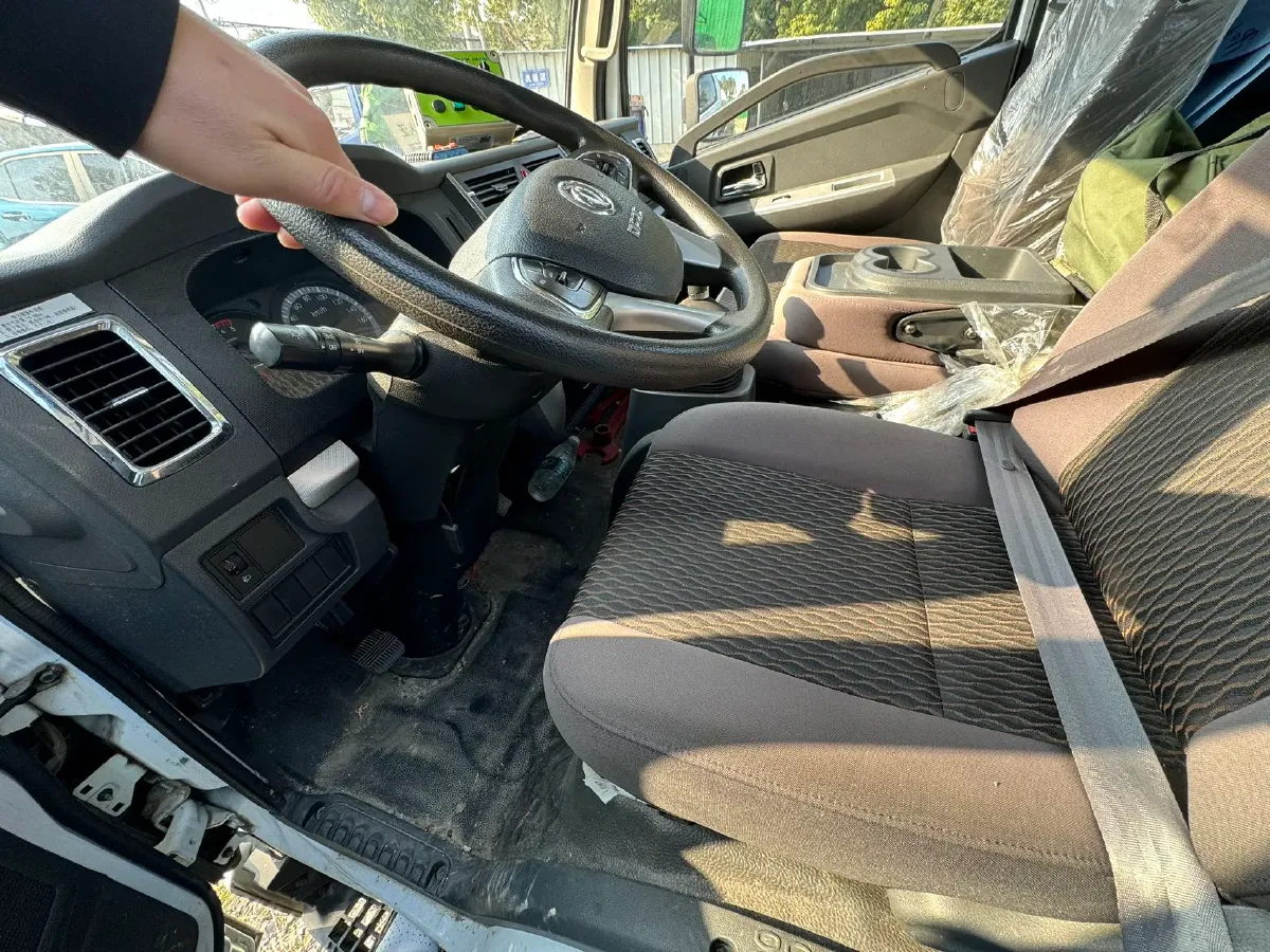 2016 DongFeng Aeolus A60 1.6L 117HP L4 5MT,autocango,china used car exporter,china ev exporter,chinese used car exporter,chinese used ev exporter