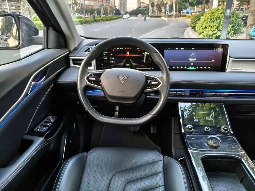 2022 Venucia Grand V 1.5T 190HP L4 7DCT,autocango,china used car exporter,china ev exporter,chinese used car exporter,chinese used ev exporter