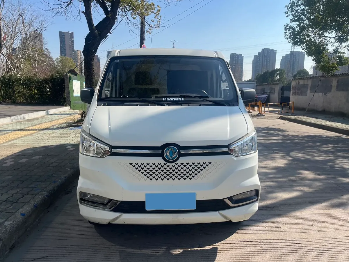 2020 Ford Focus 1.5L 122HP L3 6AT,autocango,china used car exporter,china ev exporter,chinese used car exporter,chinese used ev exporter