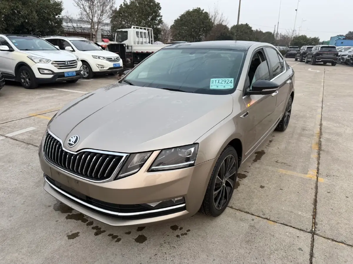 2018 Skoda Octavia 1.4T 150HP L4 7DCT