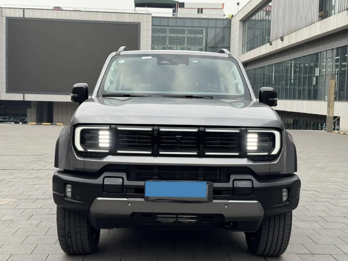 2025 Beijing BJ40 REEV REEV 188HP REEV 40.3KWH,autocango,china used car exporter,china ev exporter,chinese used car exporter,chinese used ev exporter