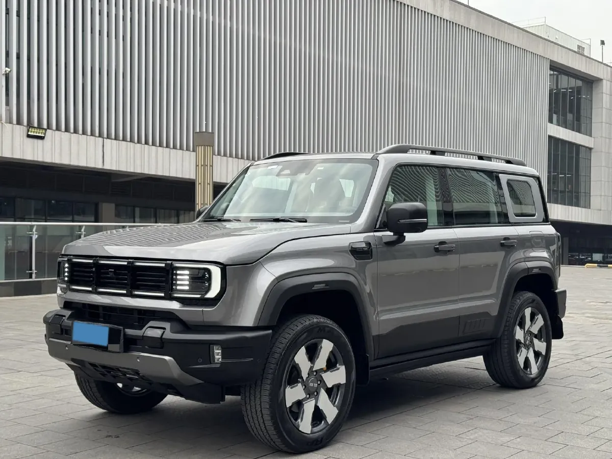 2025 Beijing BJ40 REEV REEV 188HP REEV 40.3KWH,autocango,china used car exporter,china ev exporter,chinese used car exporter,chinese used ev exporter