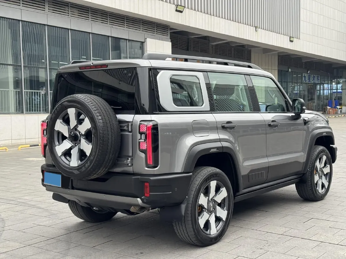 2025 Beijing BJ40 REEV REEV 188HP REEV 40.3KWH,autocango,china used car exporter,china ev exporter,chinese used car exporter,chinese used ev exporter