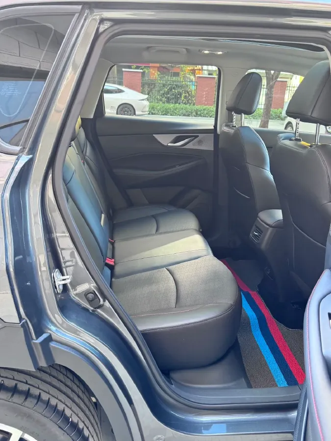 2021 ChangAn CS35 Plus 1.4T 160HP L4 7DCT,autocango,china used car exporter,china ev exporter,chinese used car exporter,chinese used ev exporter