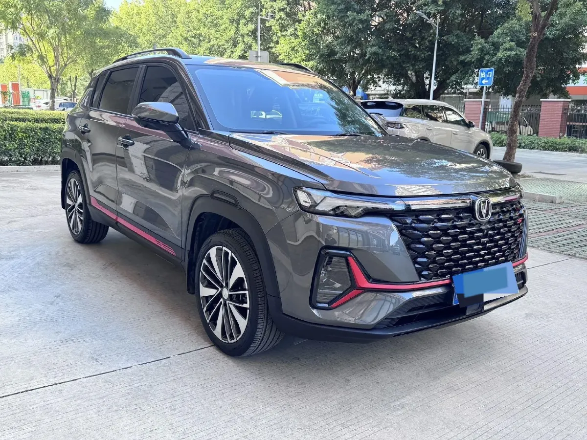 2021 ChangAn CS35 Plus 1.4T 160HP L4 7DCT,autocango,china used car exporter,china ev exporter,chinese used car exporter,chinese used ev exporter