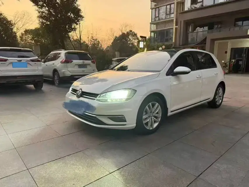 2019 Brilliance Auto V7 1.8T 231HP L4 7DCT