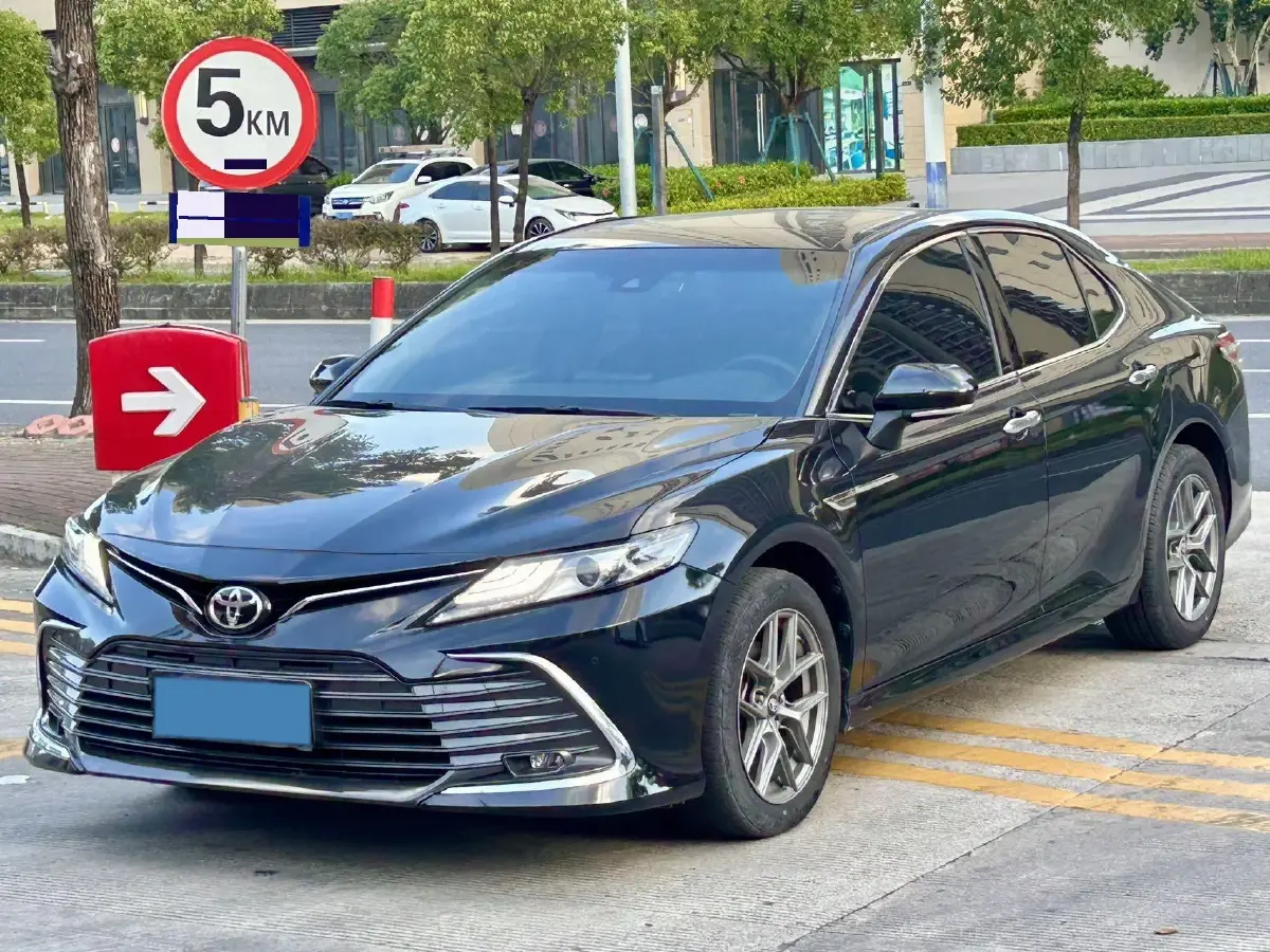 2021 Toyota Camry 2.0L 178HP L4 CVT