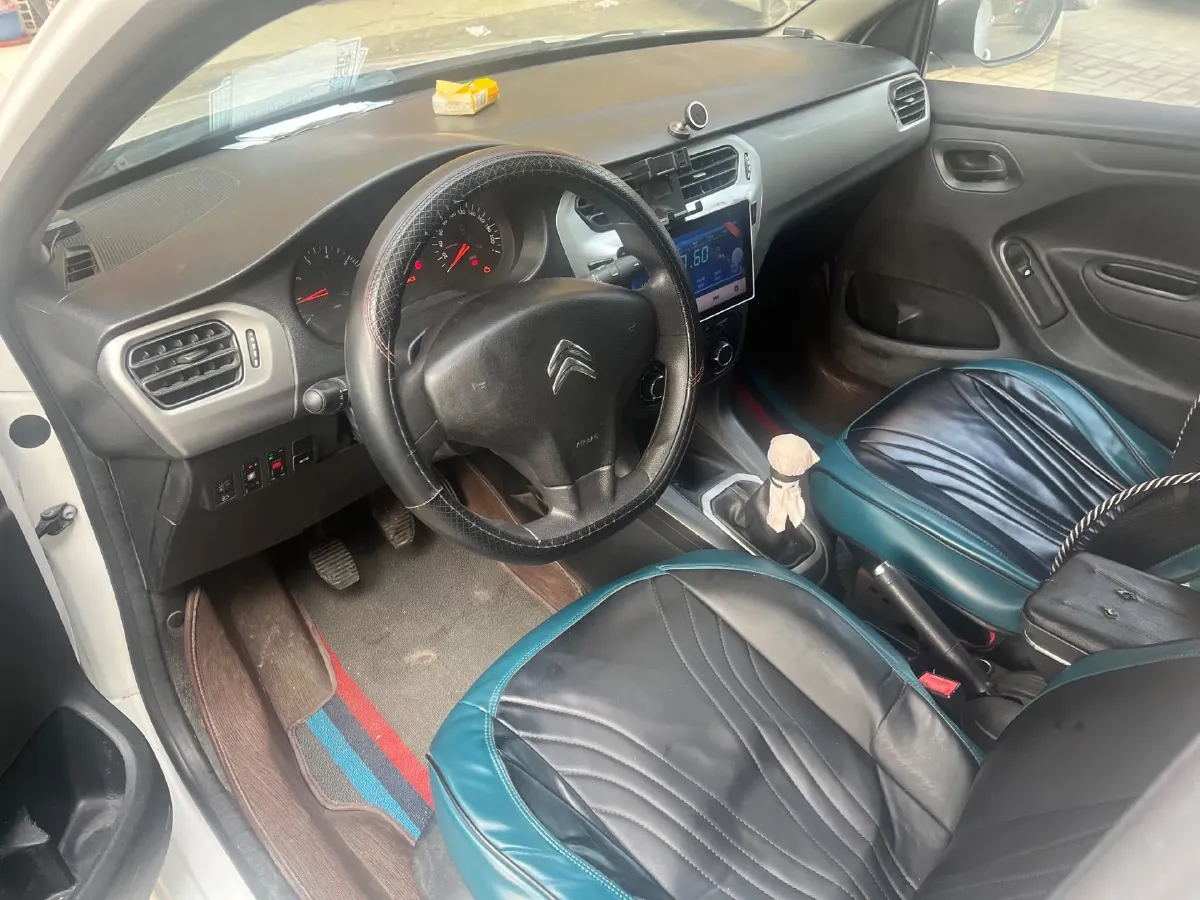 2017 HuangHai XiangLong 2.8T 102HP L4 5MT,autocango,china used car exporter,china ev exporter,chinese used car exporter,chinese used ev exporter