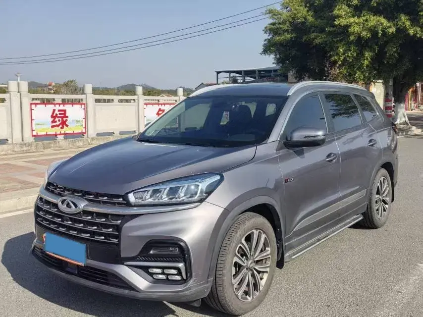 2022 Chery Tiggo 8 Plus 2.0T 254HP L4 7DCT